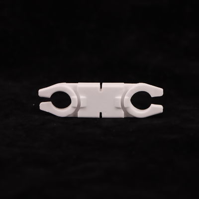 Διηλεκτρική σταθερά κεραμικού αλουμίνας 9.6 με αντοχή σε κάμψη 200-400 MPa