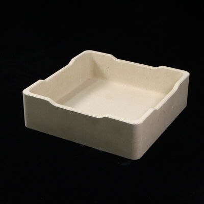 Πυρίμαχο σαγάρδιο κορδιερίτη-μουλλίτη ορθογώνιου ή τετράγωνου τύπου που προσφέρει υψηλή αντοχή στην υγρασία, ιδανικό για ψήσιμο κεραμικών και γυαλιού