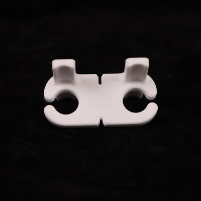 Αντίσταση μόνωσης μεγαλύτερη από 1012 Ωμ-cm Αλουμίνιο κεραμικό οξείδιο του αλουμινίου κεραμικό υλικό για ηλεκτρικές εφαρμογές