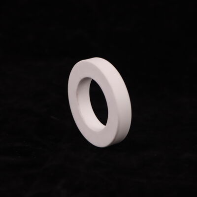 Ηλεκτρική σταθερά 96 Οξείδιο του αλουμινίου Κερματική λευκή σύνθεση με συμπιεστική αντοχή μεγαλύτερη των 3000 MPa Κατάλληλη για ηλεκτρονικά