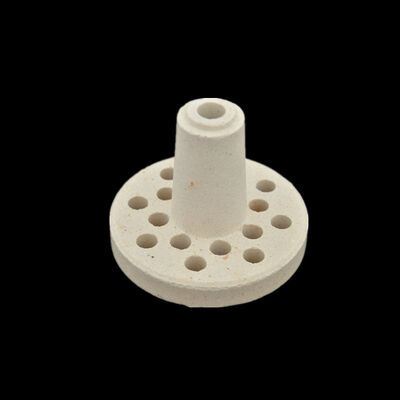 Πορώδες συνήθως μικρότερο από 15 τοις εκατό Κεραμικό μουλλίτη υψηλής θερμοκρασίας κατάλληλο για βιομηχανικές εφαρμογές με σκληρότητα 7 έως 8 Mohs