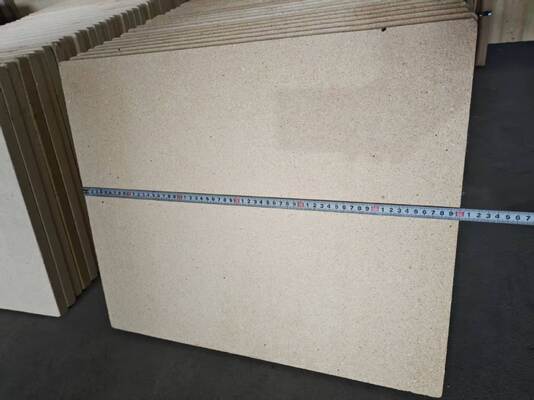 Prateleiras de forno de cordierita não vidrada Espessura 10-30mm Coeficiente de expansão térmica 2,2×10⁻⁶ por grau Celsius Projetado para forno durável