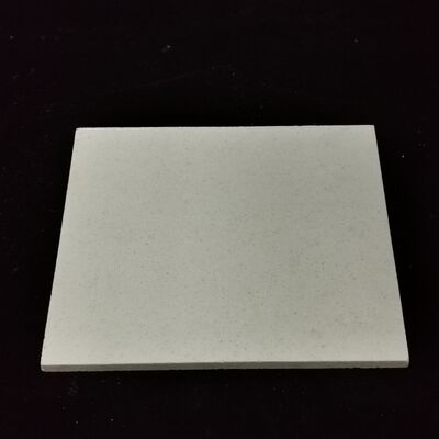 Corundum Kiln Shelves με αντοχή σε κάμψη 45 MPa Λεία επιφάνεια που διασφαλίζει τη λειτουργία και τη μακροζωία του φούρνου